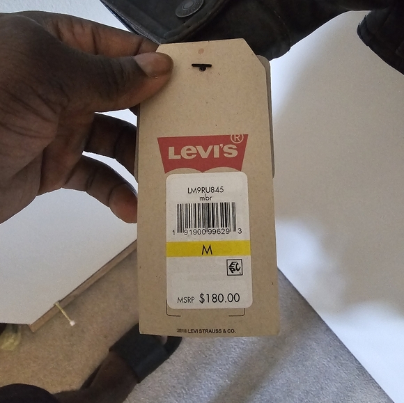 Levi leather jacket - Picture 4 of 4